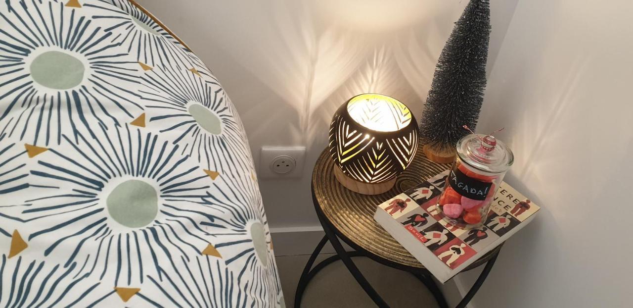 Bed and Breakfast La Tour Noble Saint-Saturnin  Esterno foto