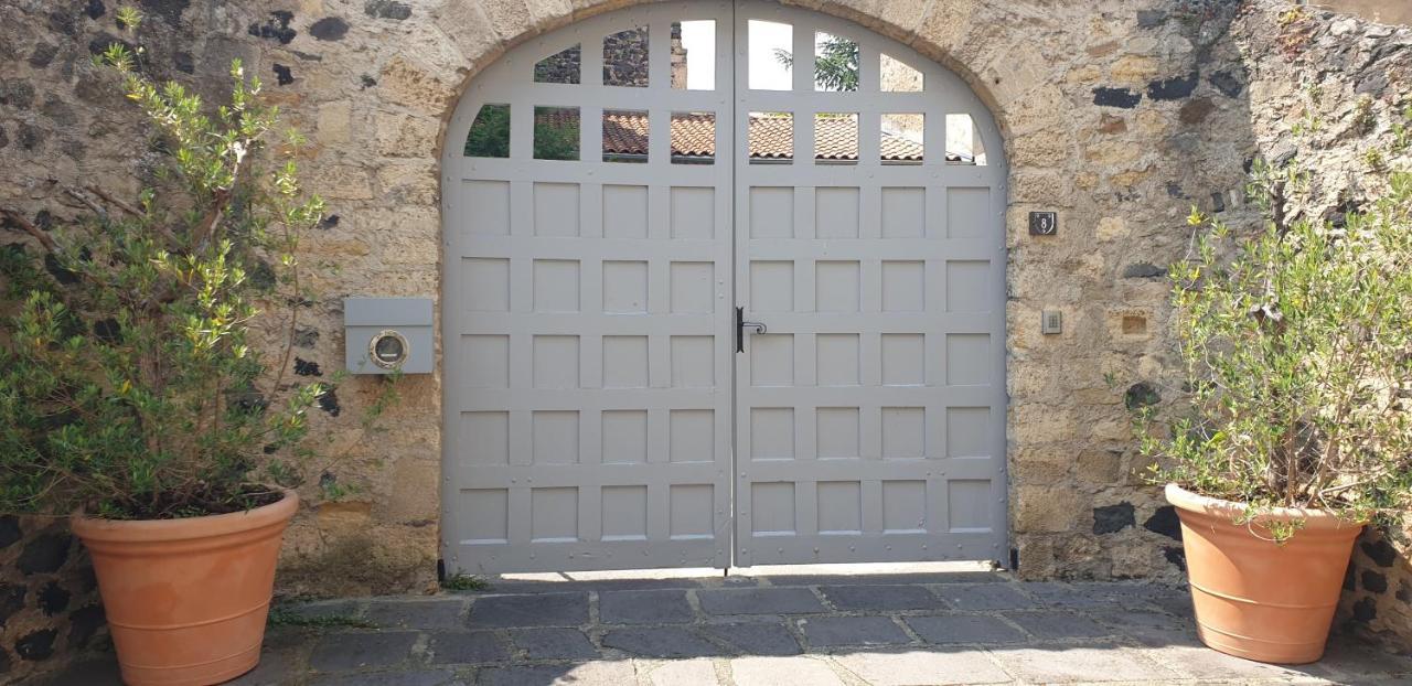 Bed and Breakfast La Tour Noble Saint-Saturnin  Esterno foto