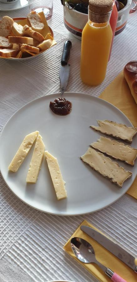 Bed and Breakfast La Tour Noble Saint-Saturnin  Esterno foto